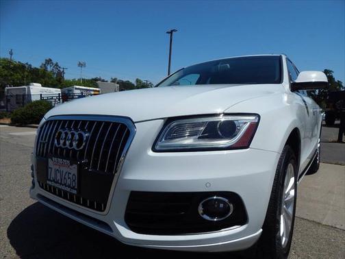 2015 Audi Q5 2.0T Premium Plus