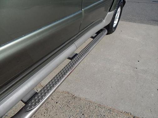 2001 Ford Explorer Sport Trac Base