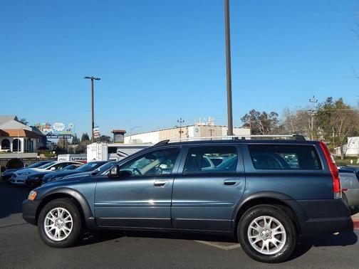 2007 Volvo XC70 2.5T