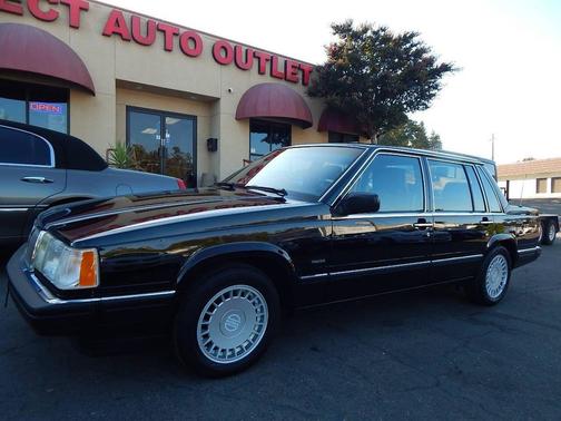 1989 Volvo 760 GLE 4dr Sedan