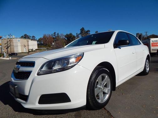 2013 Chevrolet Malibu 1LS