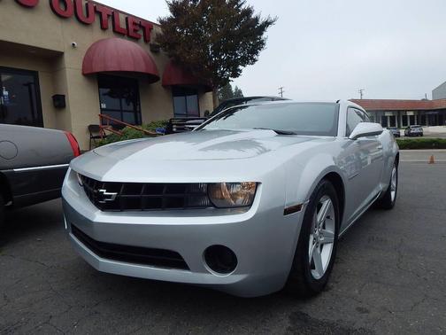 2011 Chevrolet Camaro 2LS