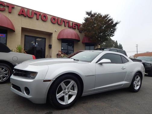 2011 Chevrolet Camaro 2LS