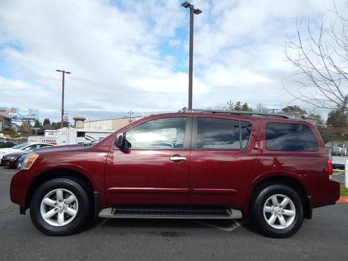 2012 Nissan Armada SV
