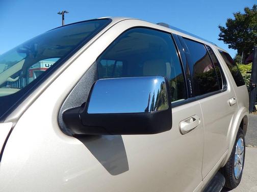 2006 Ford Explorer Limited