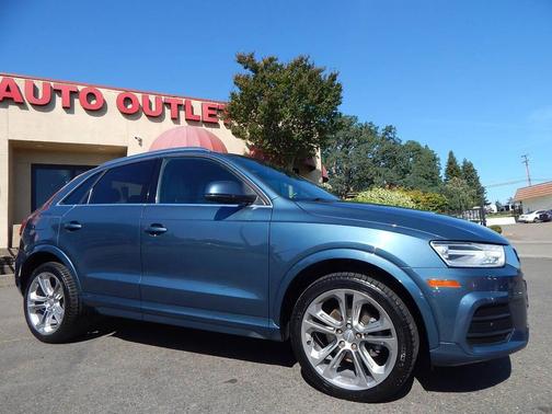 2017 Audi Q3 2.0T Premium Plus