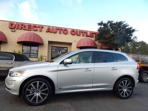2017 Volvo XC60 T6 Inscription