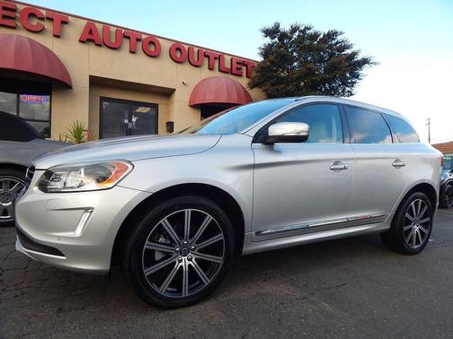 2017 Volvo XC60 T6 Inscription