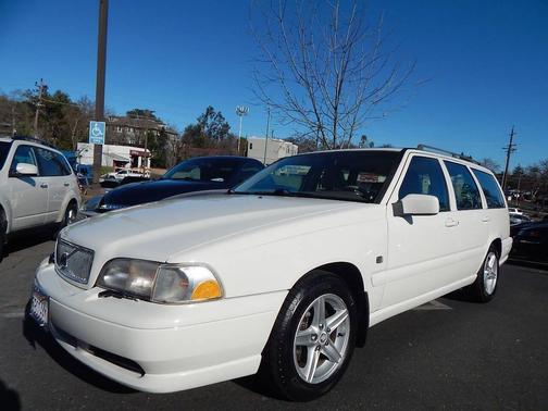 1999 Volvo V70 GLT 4dr Turbo Wagon
