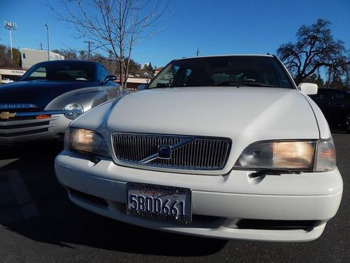 1999 Volvo V70 GLT 4dr Turbo Wagon