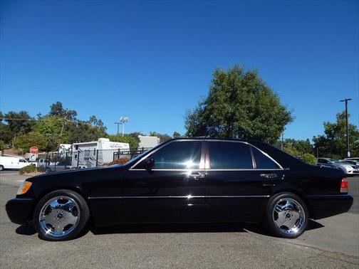 1995 Mercedes-Benz S-Class S 600 4dr Sedan