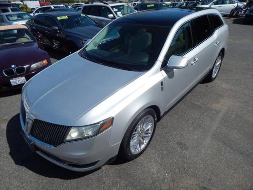 2013 Lincoln MKT EcoBoost