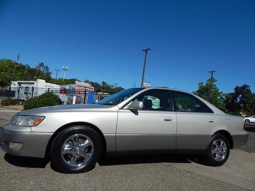 1998 Lexus ES 300 Base