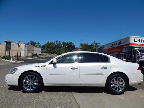 White Opal 2006 Buick Lucerne CXS