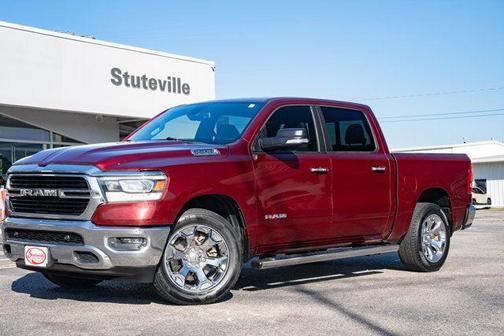 2019 RAM 1500 Big Horn/Lone Star Crew Cab 4x4 57' Box