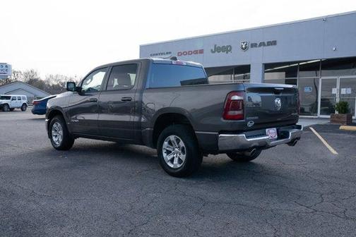 2024 RAM 1500 Laramie Crew Cab 4x4 57' Box