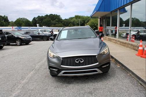 2018 INFINITI QX30 Premium AWD