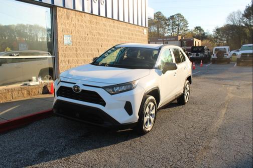2020 Toyota RAV4 LE