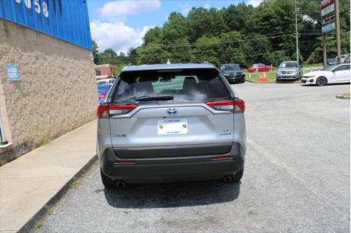 2020 Toyota RAV4 Hybrid LE