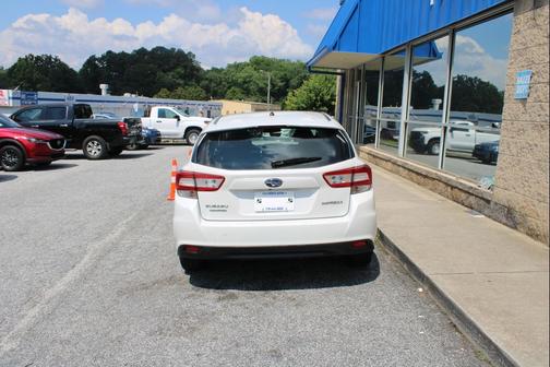 2019 Subaru Impreza 2.0i
