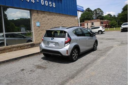 2019 Toyota Prius L
