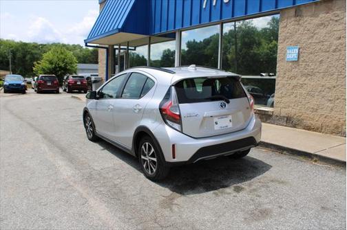 2019 Toyota Prius L