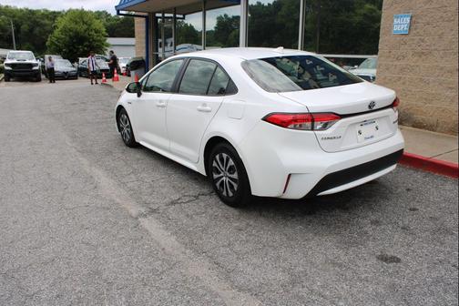 White 2021 Toyota Corolla Hybrid LE