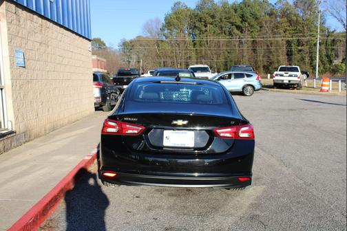 2021 Chevrolet Malibu 4dr Sdn LT