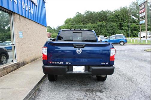 2019 Nissan Titan SV
