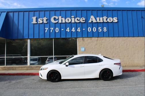 2019 Toyota Camry SE