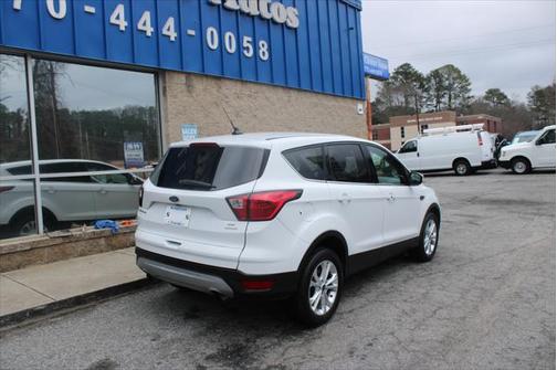 2019 Ford Escape SE