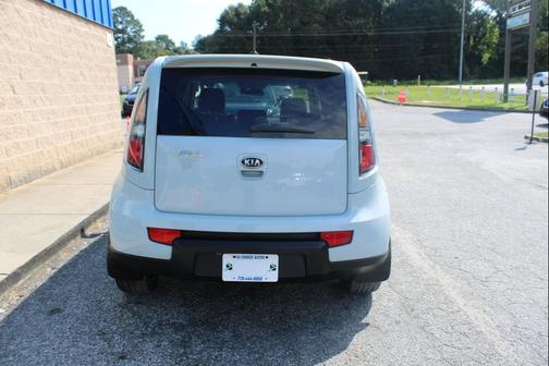 2010 Kia Soul +