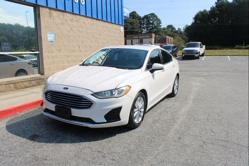 2020 Ford Fusion SE FWD
