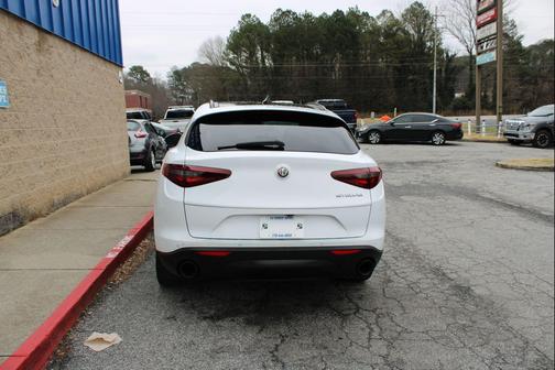 2022 Alfa Romeo Stelvio Sprint