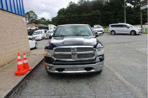 2018 RAM 1500 ST