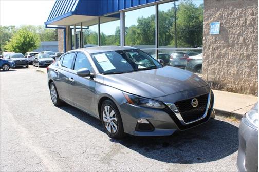 2022 Nissan Altima 2.5 S Sedan