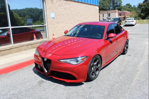 2017 Alfa Romeo Giulia Ti