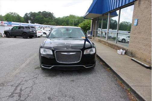 2018 Chrysler 300 Touring