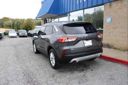 2021 Ford Escape SE