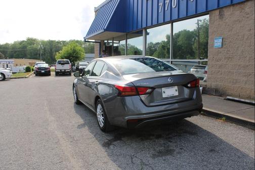 2022 Nissan Altima S FWD