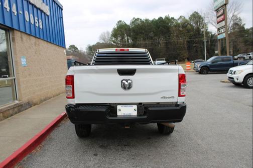 2022 RAM 2500 Tradesman 4x4 Crew Cab 8 Box