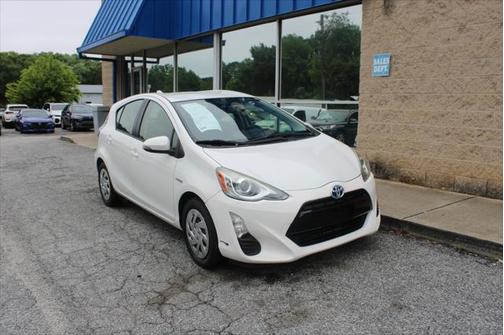 2016 Toyota Prius c One