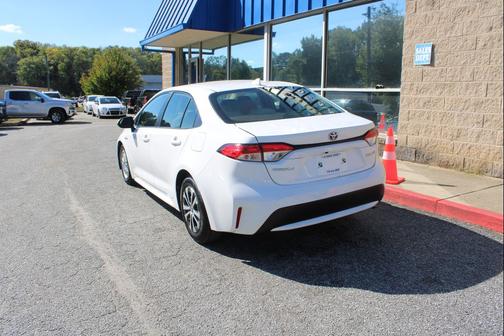 2020 Toyota Corolla Hybrid LE