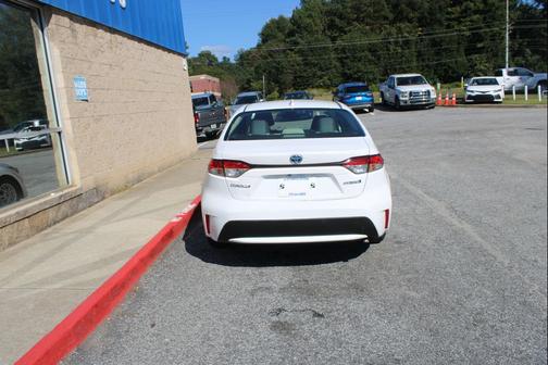 2020 Toyota Corolla Hybrid LE