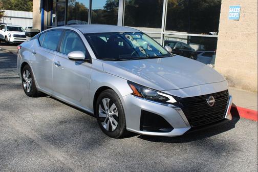2023 Nissan Altima 2.5 S Sedan