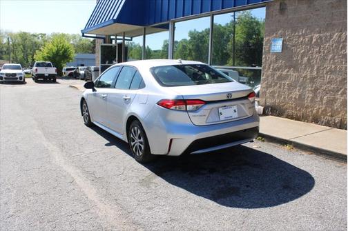 2022 Toyota Corolla Hybrid LE