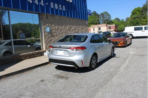 2022 Toyota Corolla Hybrid LE