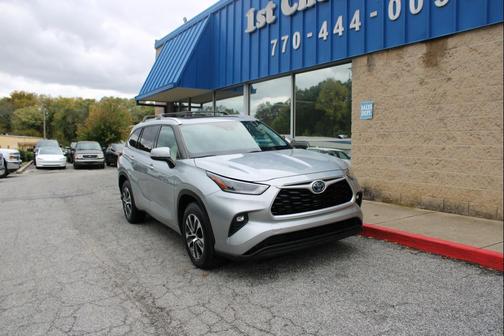 2021 Toyota Highlander Hybrid XLE