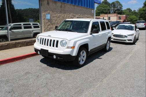 White 2016 Jeep Patriot Latitude