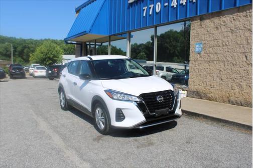 2023 Nissan Kicks S